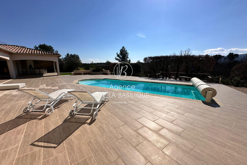 Villa - 225 m² - 7 pièces