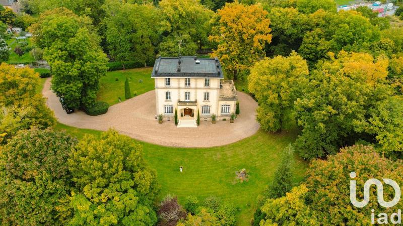 Maison - 432 m² - 18 pièces