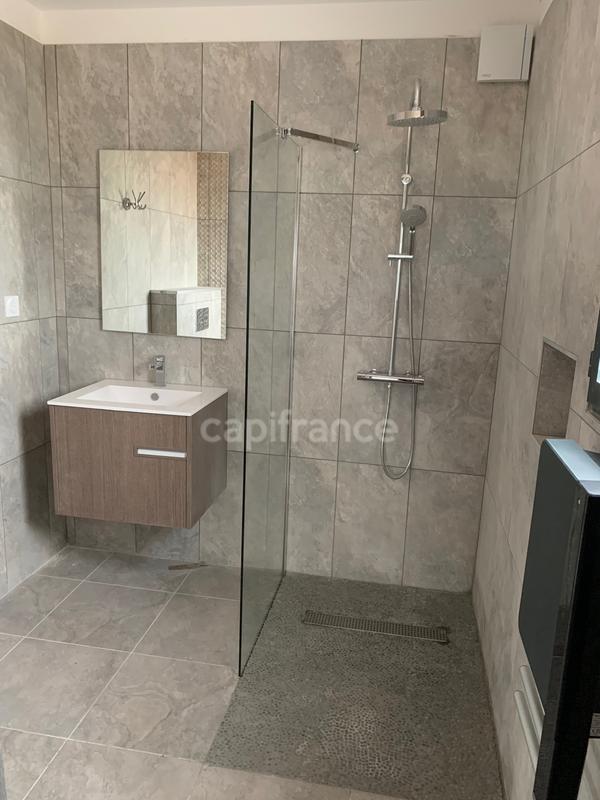 Villa - 187 m² - 6 pièces