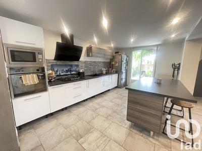 Maison - 142 m² - 5 pièces