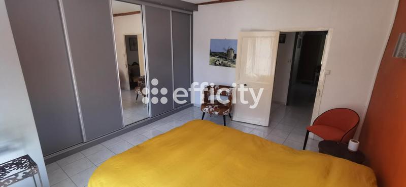 Maison - 165 m² - 8 pièces