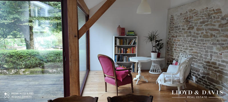 Maison - 210 m² - 7 pièces