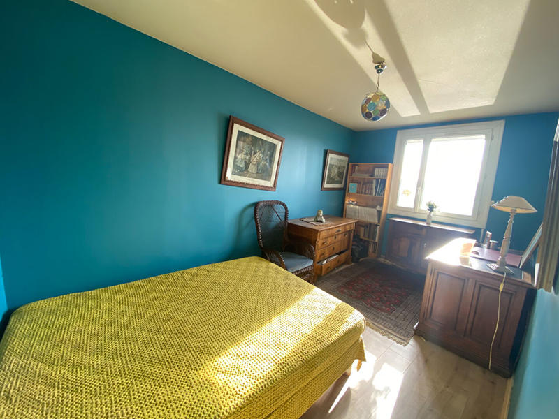 Appartement - 100 m² - 5 pièces