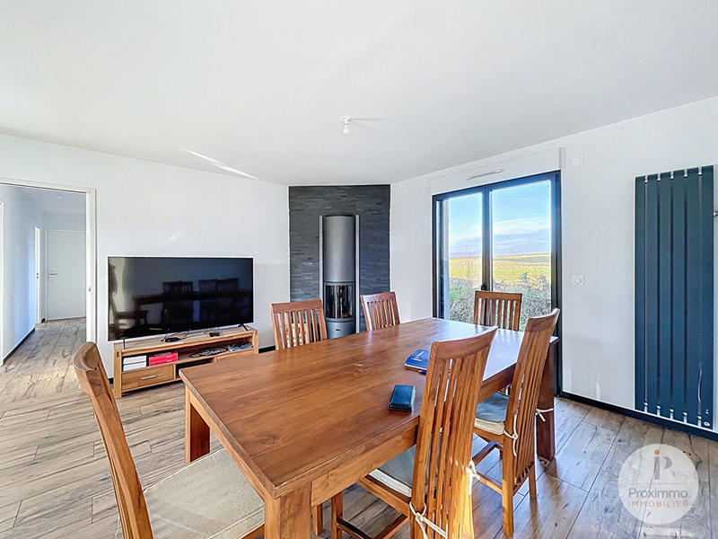 Maison - 92 m² - 5 pièces