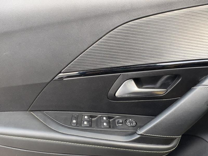 Peugeot 208 101cv Gt Line Bvm6/ Gps/Carplay/ Distri Ok