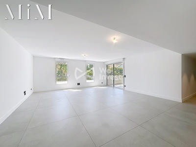 Appartement - 126 m² - 4 pièces