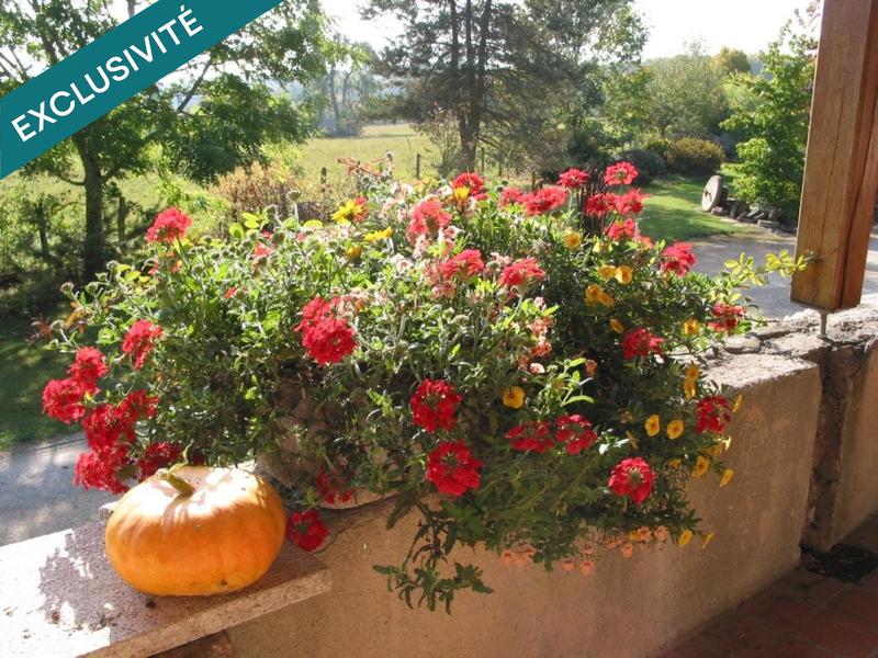 Maison - 121 m² - 7 pièces