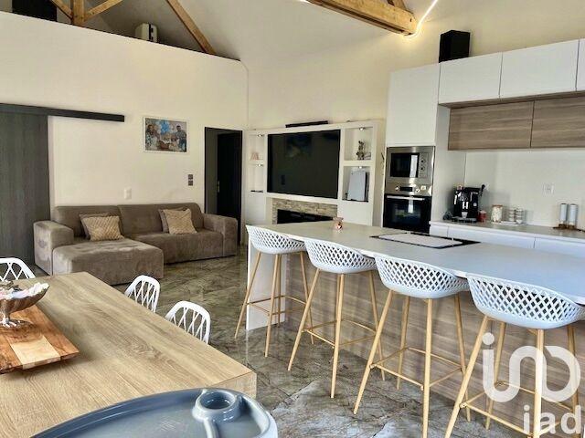 Maison - 110 m² - 4 pièces