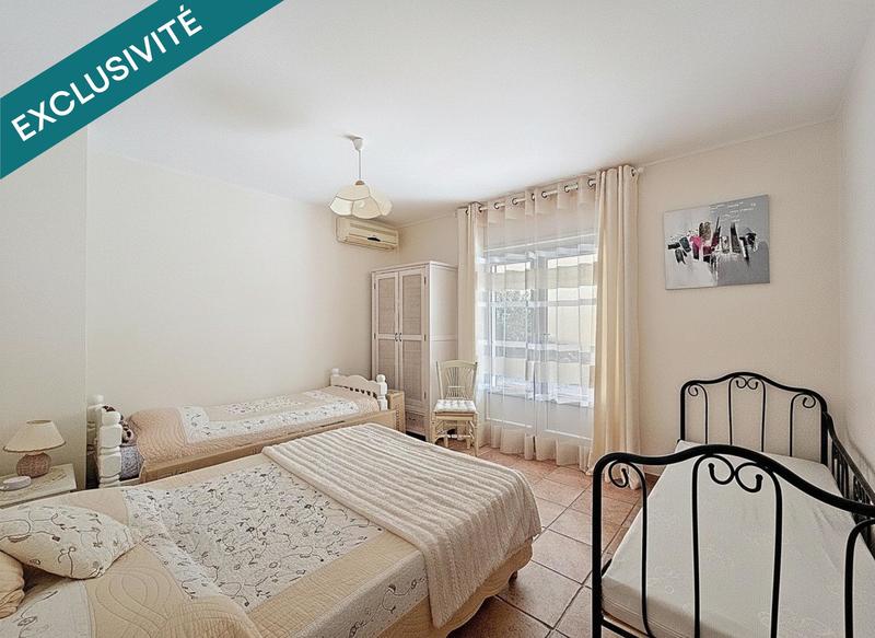 Maison - 182 m² - 7 pièces