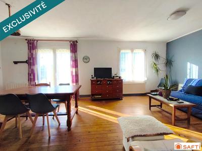 Maison - 93 m² - 5 pièces