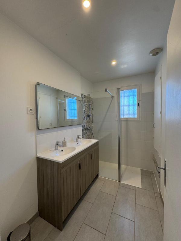 Maison - 84 m² - 5 pièces