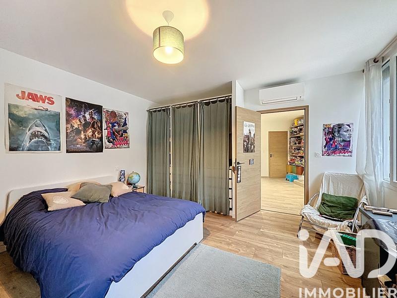 Maison - 189 m² - 5 pièces