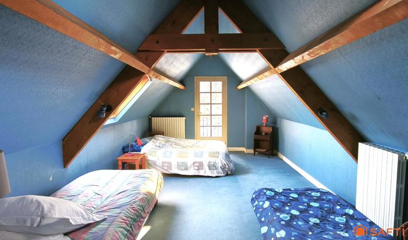 Maison - 179 m² - 9 pièces