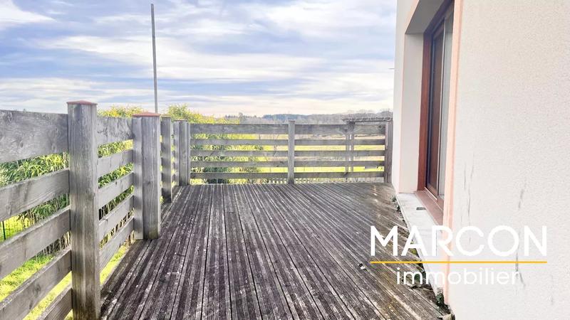 Maison - 94 m² - 5 pièces