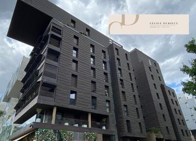 Appartement - 96 m² - 4 pièces