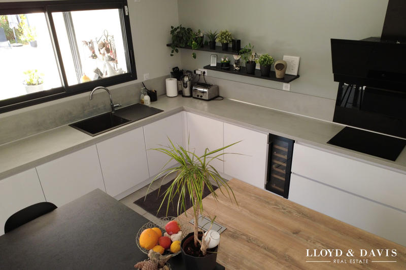 Villa - 178 m² - 6 pièces