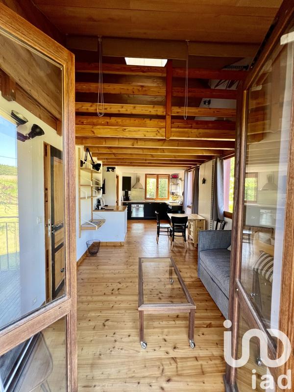 Maison - 215 m² - 7 pièces