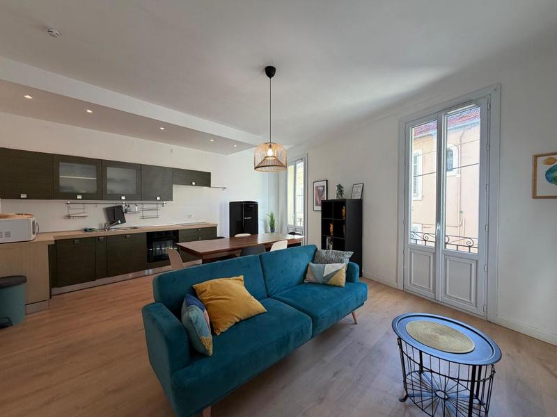 Appartement - 86 m² - 4 pièces