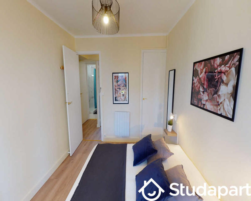 Chambre - 60 m² - 1 pièce