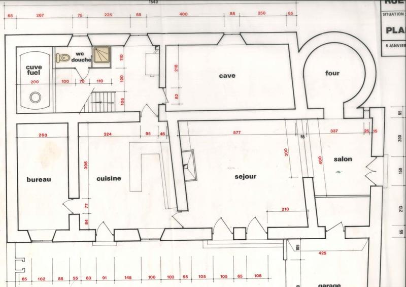 Corps de ferme - 230 m² - 9 pièces