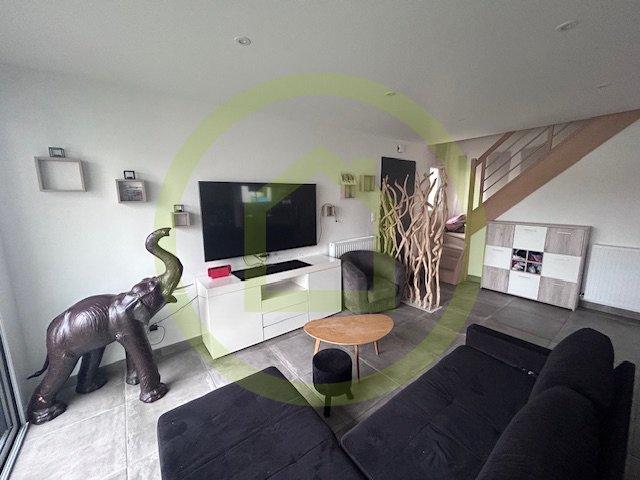 Maison - 103 m² - 5 pièces