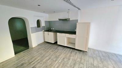 Maison - 160 m² - 8 pièces