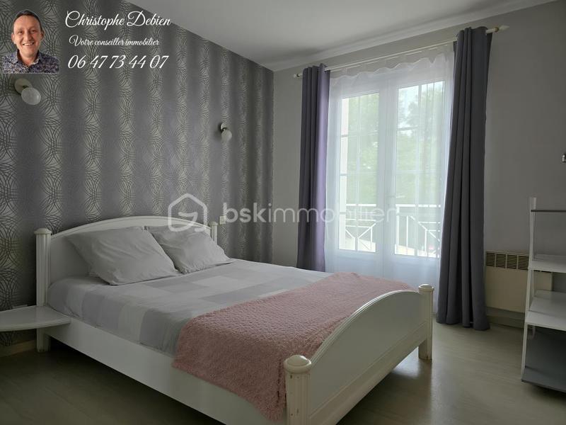 Pavillon - 165 m² - 6 pièces