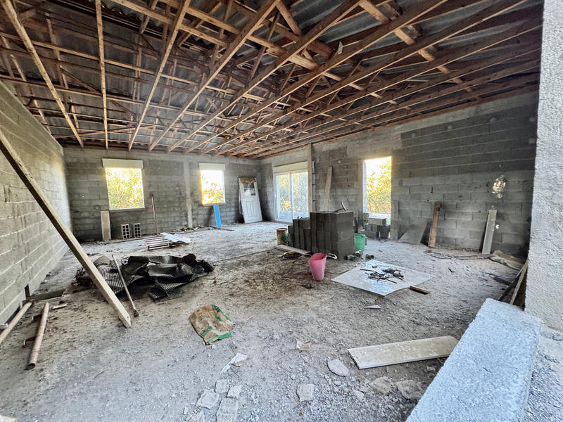 Propriété - 201 m² - 4 pièces