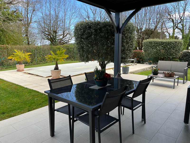 Maison - 103 m² - 4 pièces