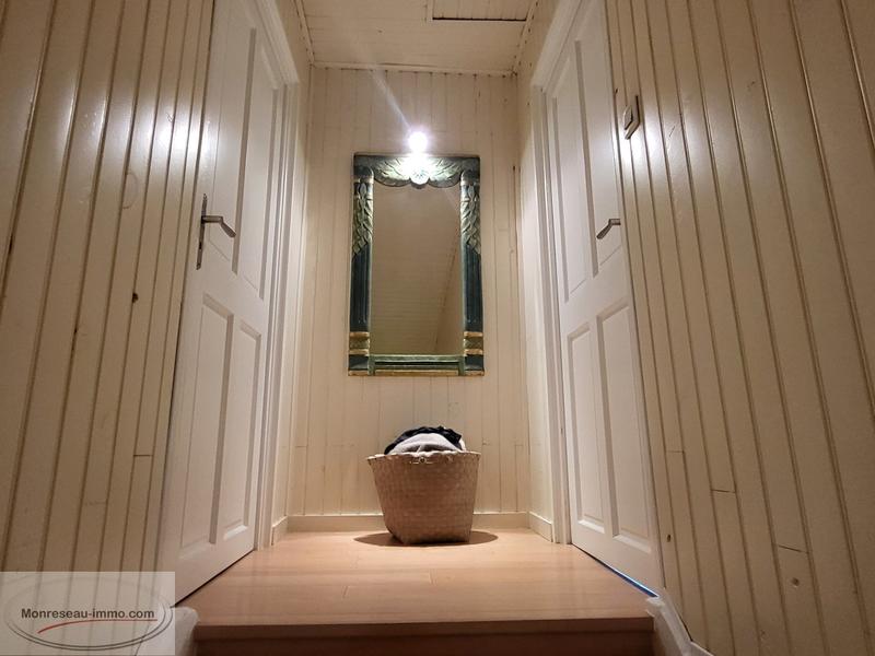 Propriété - 210 m² - 7 pièces