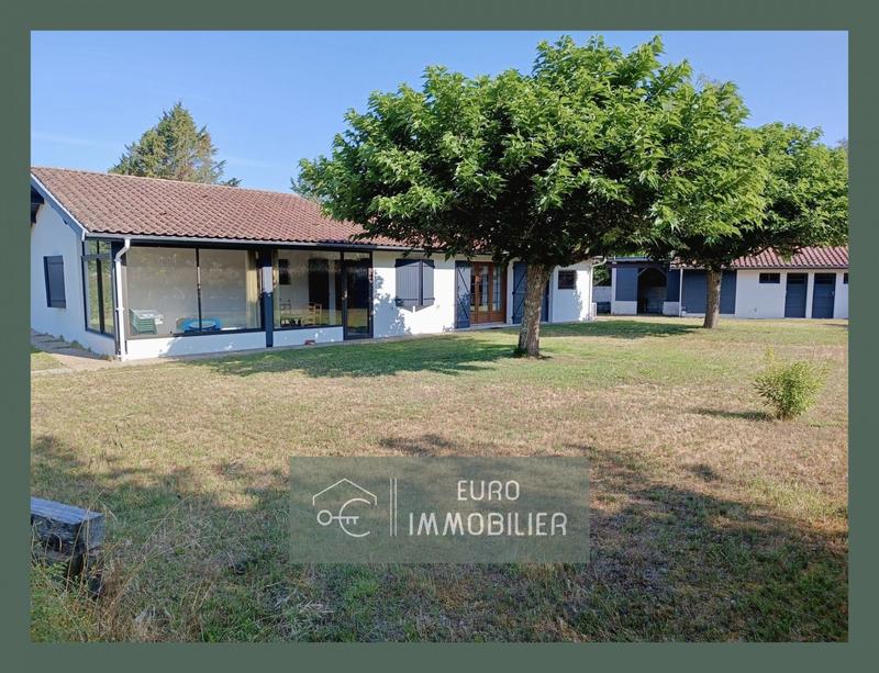 Maison - 88 m² - 5 pièces