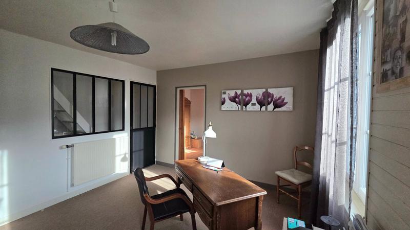 Maison - 168 m² - 7 pièces