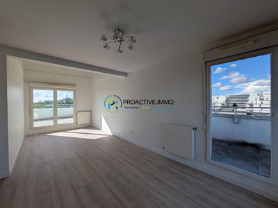 Duplex - 99 m² - 5 pièces