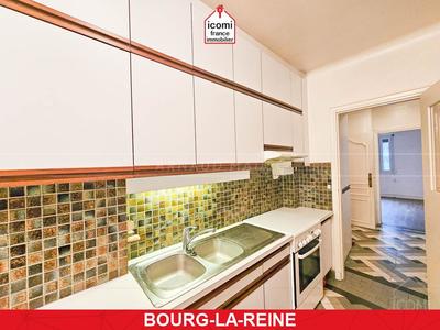 Appartement - 136 m² - 6 pièces