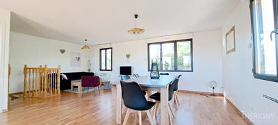 Maison - 88 m² - 4 pièces