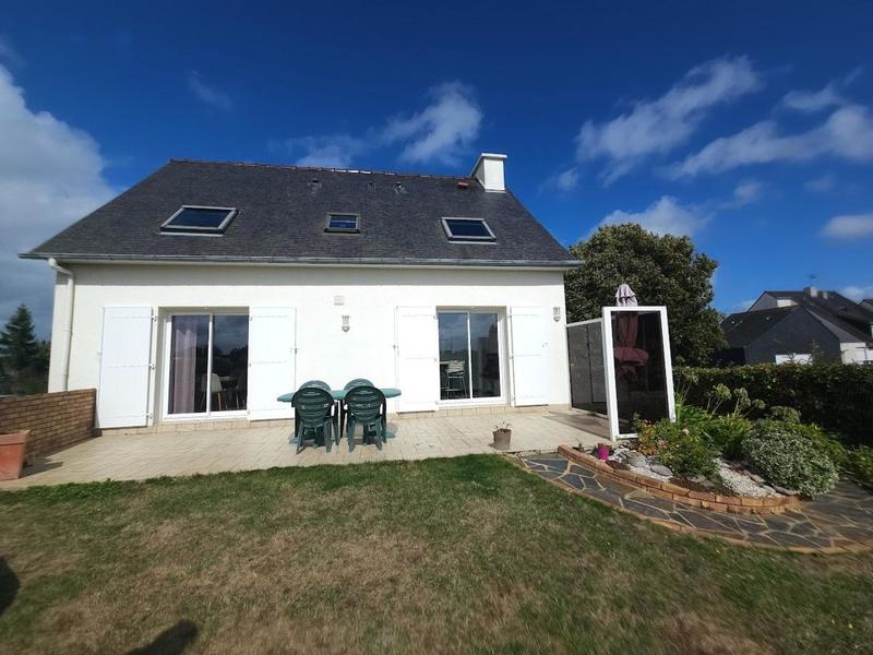 Maison - 98 m² - 6 pièces