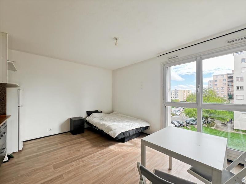 Studio - 20 m² - 2 pièces