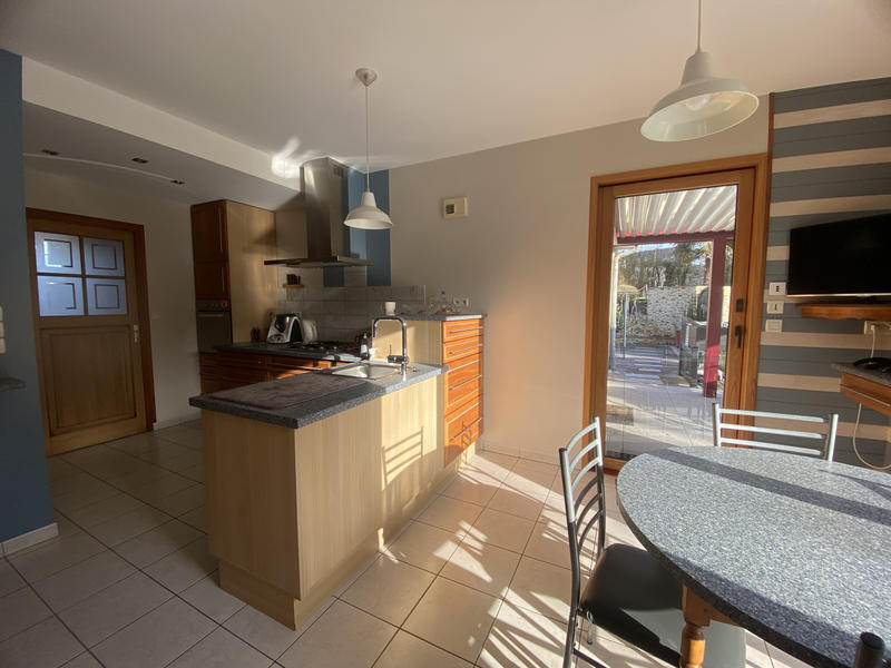 Propriété - 246 m² - 10 pièces