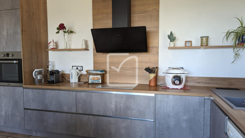 Propriété - 170 m² - 5 pièces