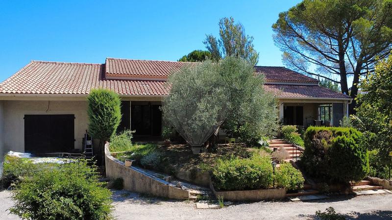 Maison - 121 m² - 4 pièces