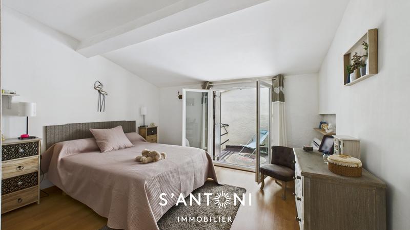 Maison de ville - 84 m² - 3 pièces