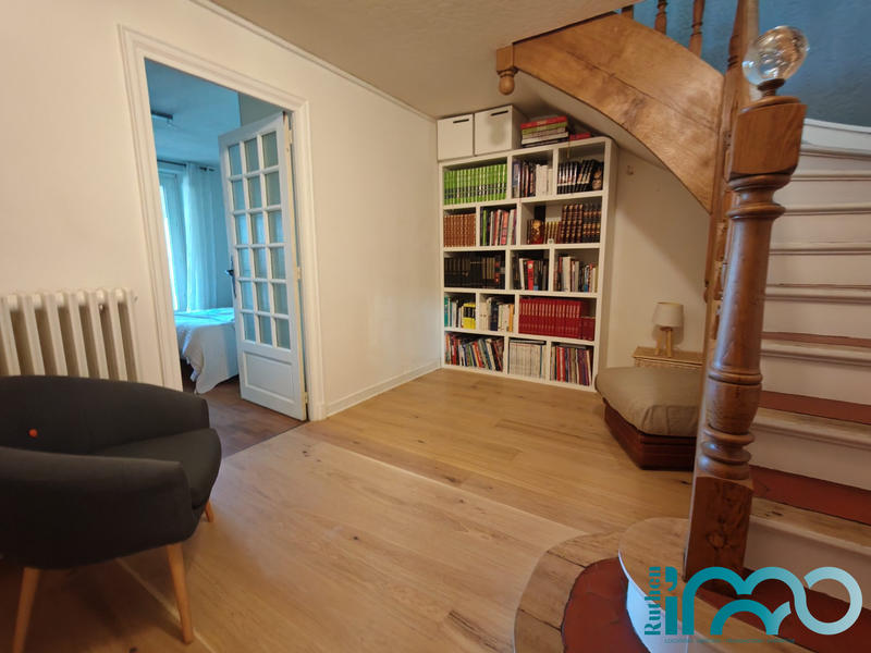 Maison ancienne - 200 m² - 7 pièces