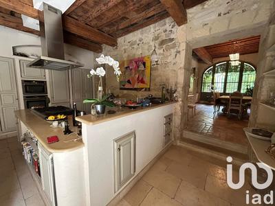 Maison - 447 m² - 11 pièces