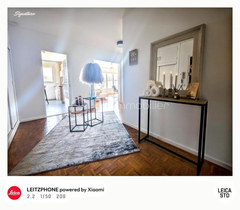 Appartement - 77 m² - 3 pièces