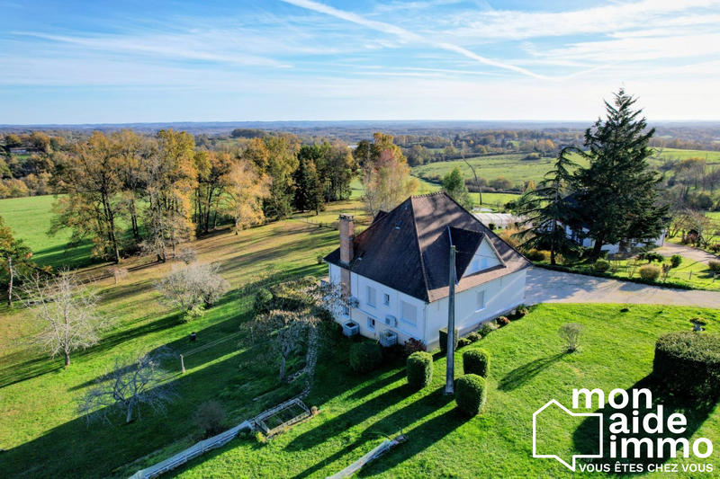 Maison - 160 m² - 6 pièces