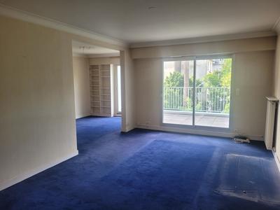 Appartement - 95 m² - 3 pièces