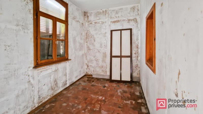 Maison - 85 m² - 5 pièces