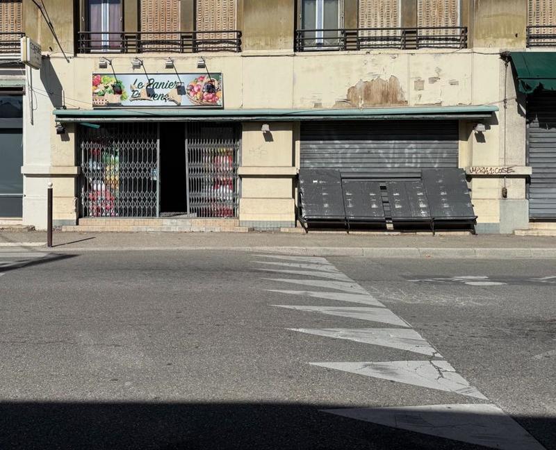 Local commercial - 80 m² - 2 pièces