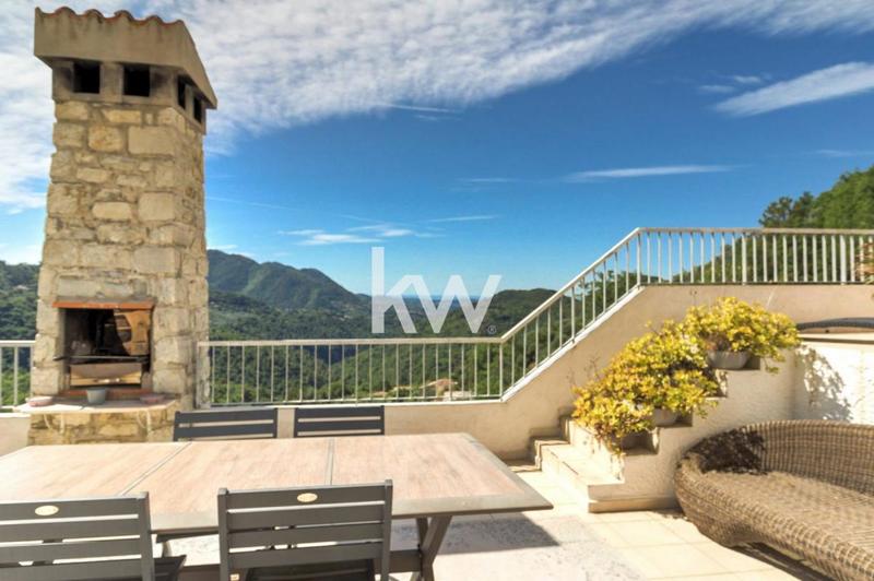 Villa - 206 m² - 6 pièces