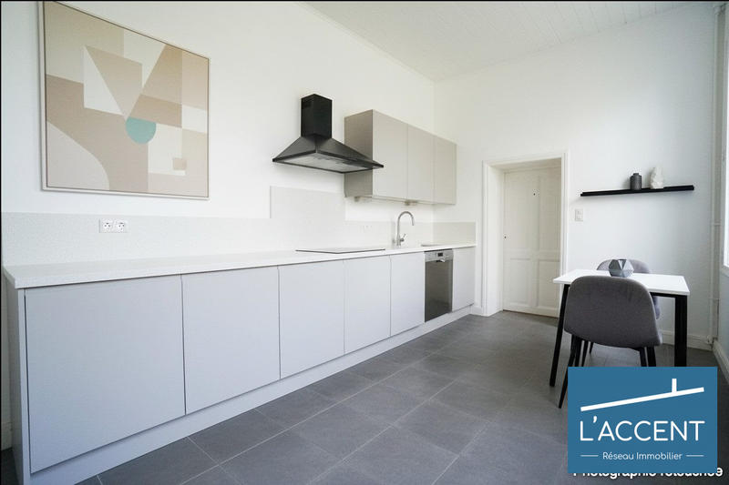 Appartement - 122 m² - 5 pièces